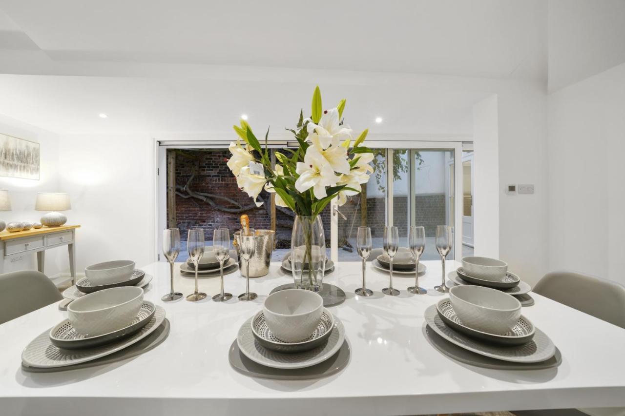 House-stunning-castle Views-5bed-free-parking